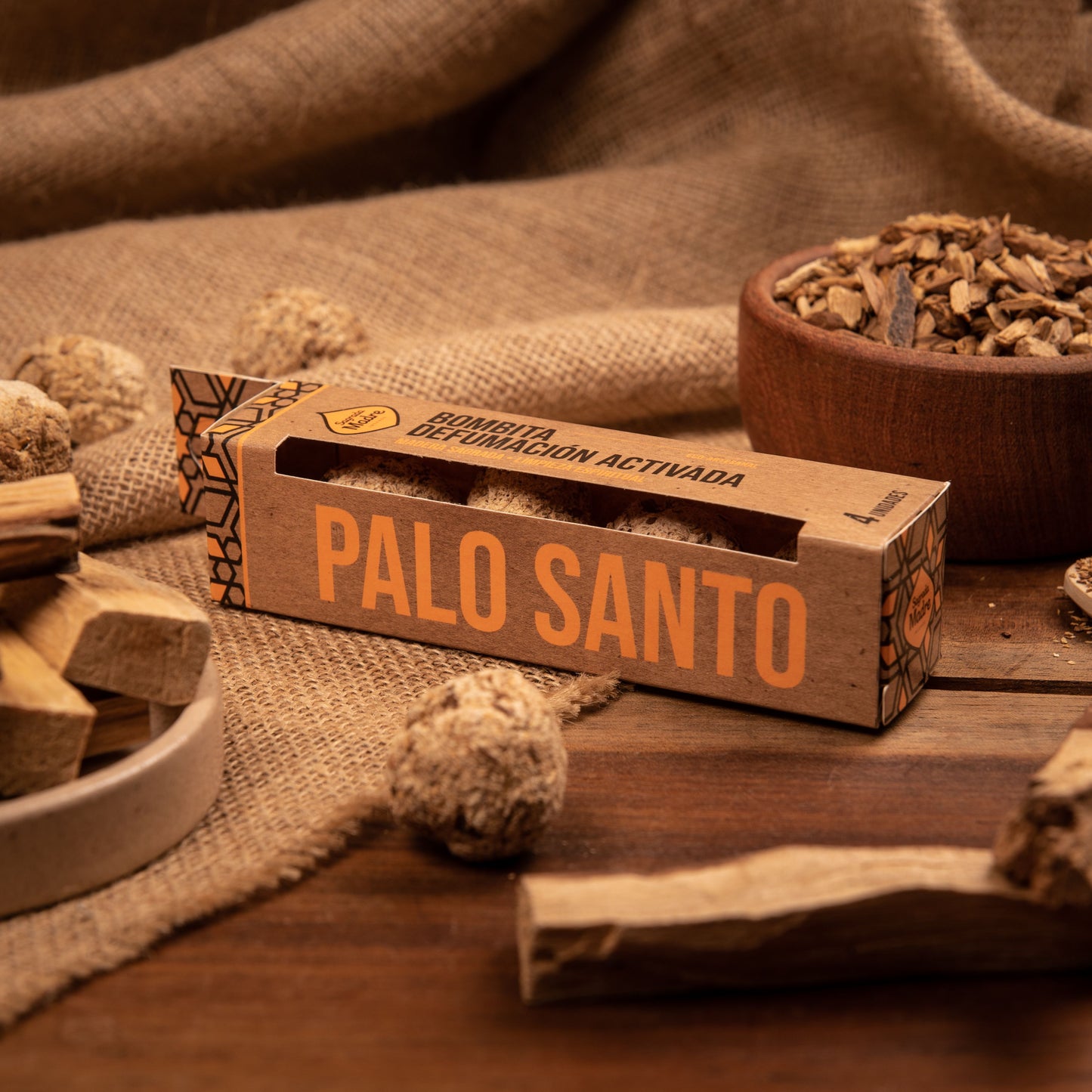 Caja de 4 Bombitas de Incienso Palo Santo