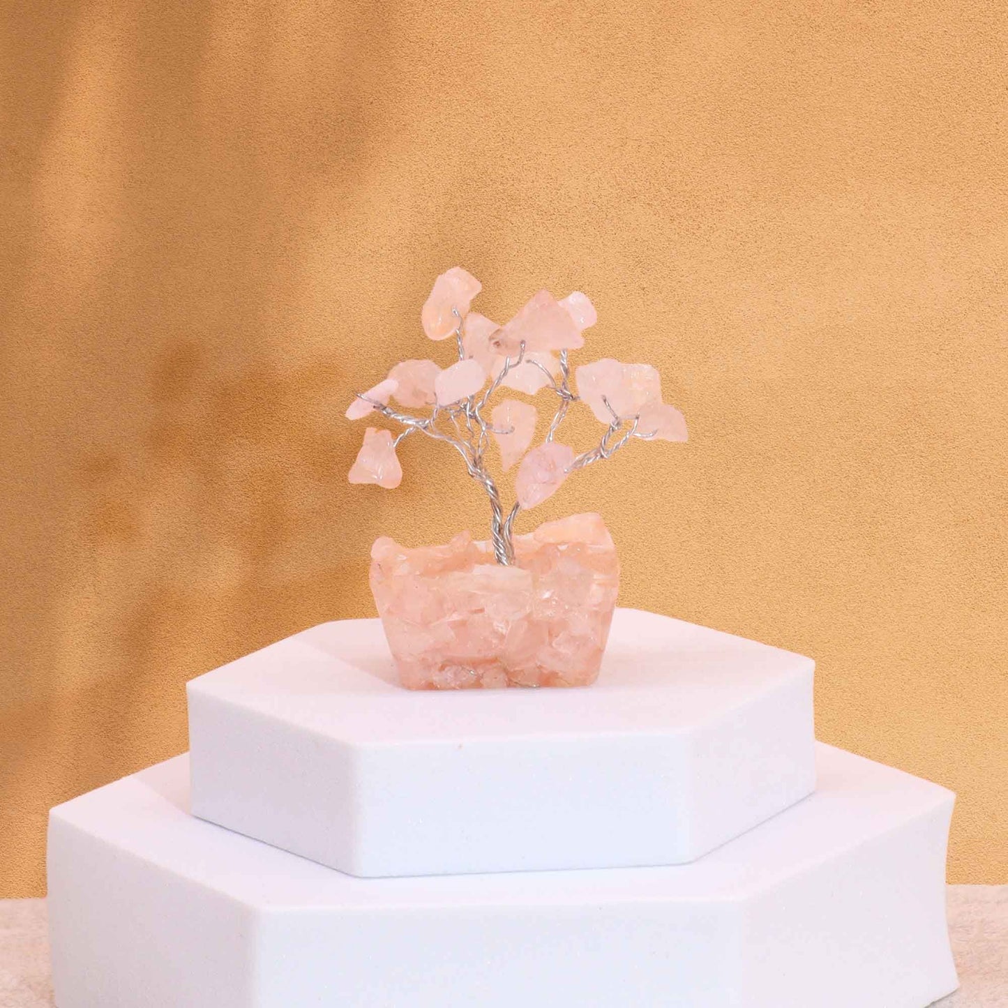 Mini árbol de piedras preciosas sobre base de orgonita - Cuarzo rosa (15 piedras)