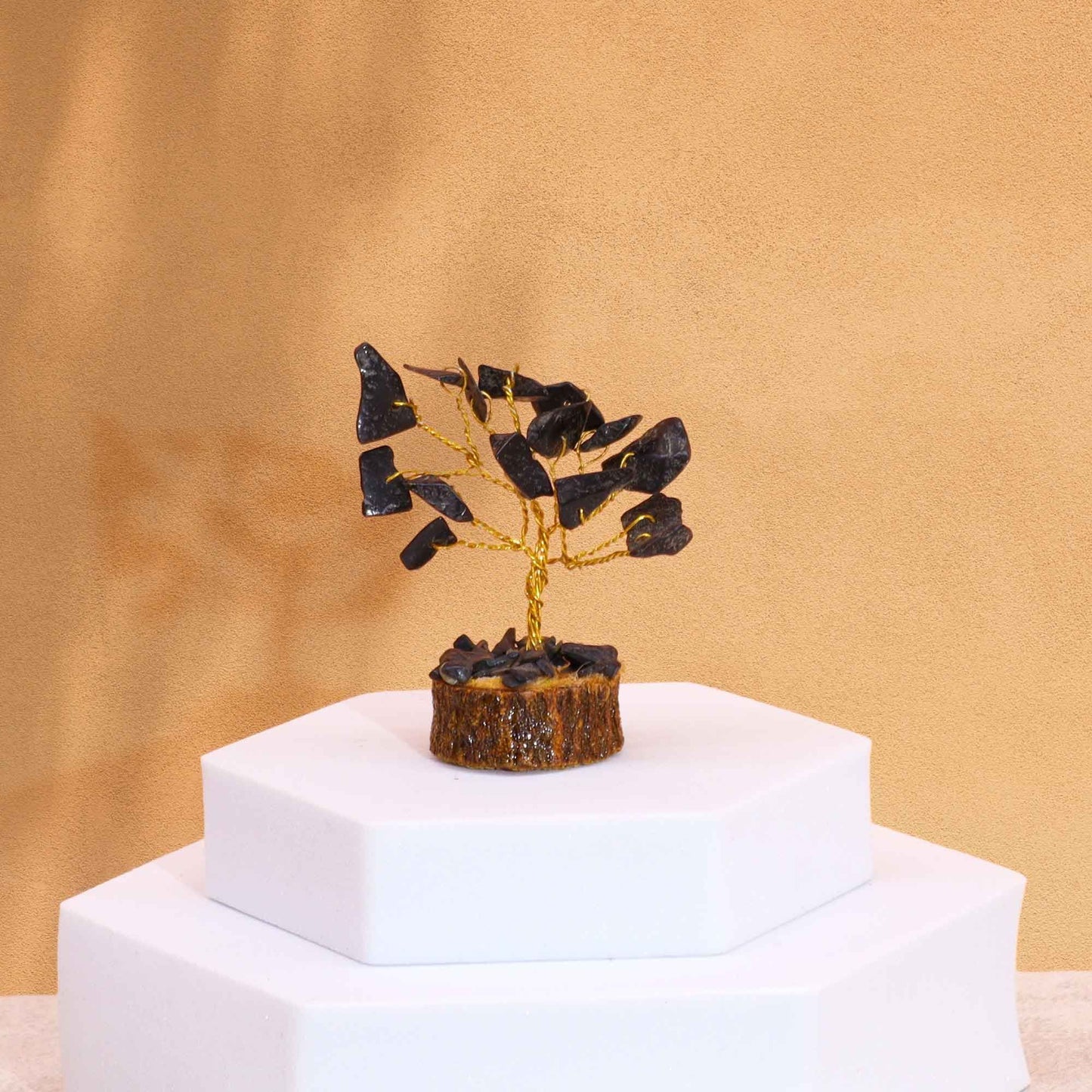 Mini árbol de piedras preciosas sobre base de madera - Ágata negra (15 piedras)
